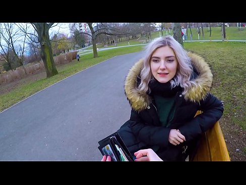 ❤️ Ale i ka ʻume wela a kahi malihini no ke kālā - blowjob ma ka paka na Eva Elfie ❤️❌ Pono ia makou ﹏
